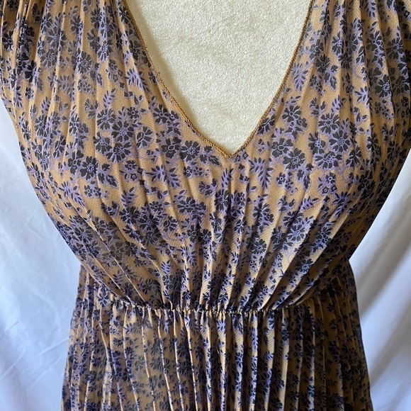 NWT-CECICO COLLECTION-SUMMER TOP - Picture 5 of 9